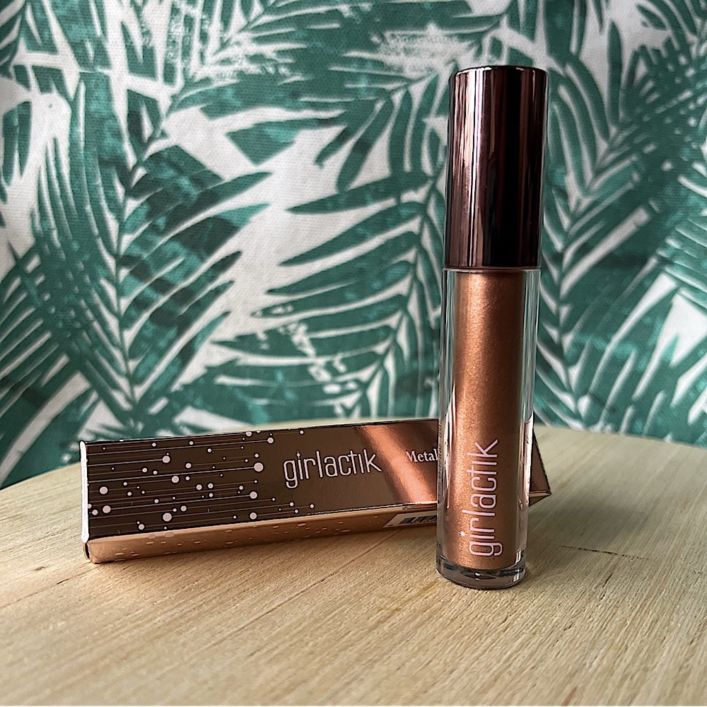 Girlactik Metallic Liquid Eyeshadow